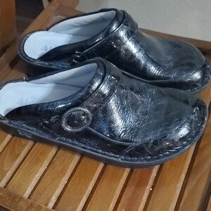 Alegria Clogs Size 38